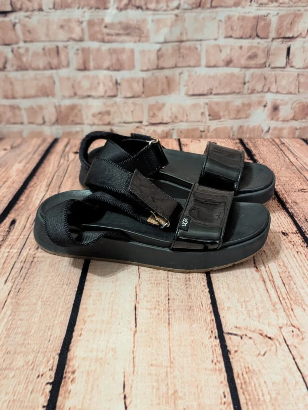 UGG soft cushioned